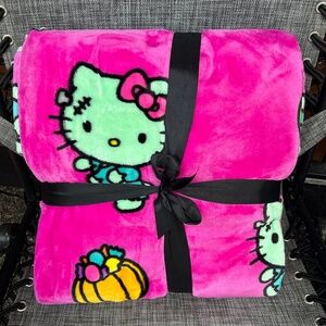 Hello Kitty twin Frankie blanket